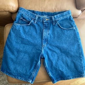 Men’s Wrangler Jean Short, size 34
